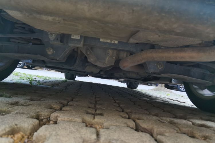 宝马1系(进口) 2013款 改款 116i 都市型局部细节9008