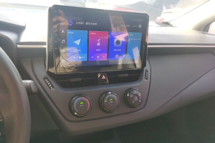 丰田 卡罗拉 2019款 1.2T S-CVT GL先锋版中控内饰16