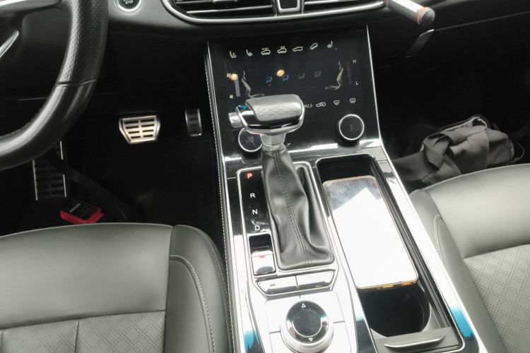捷途X90 2020款 1.6T DCT影御版 6座中控内饰18