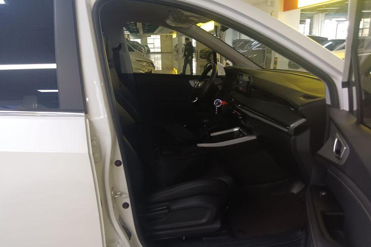 五菱汽车 五菱佳辰 2022款 1.5L 手动畅享舒适型局部细节41