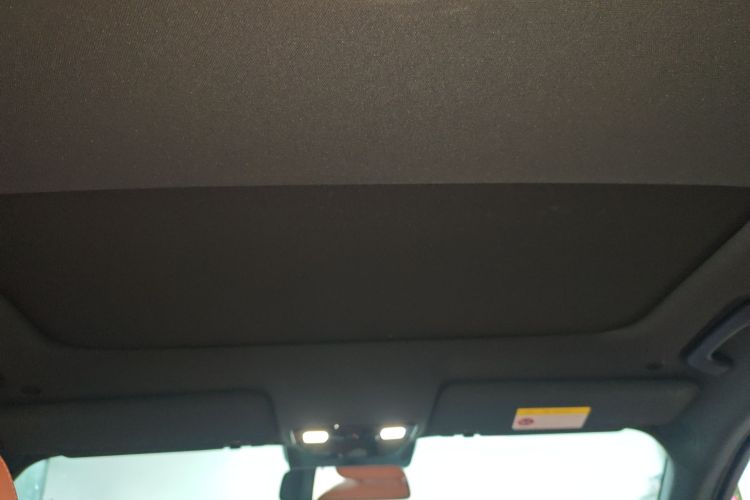 理想汽车 理想L8 2023款 Pro中控内饰22