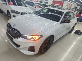 宝马i3 2025款 eDrive 40 L 曜夜套装