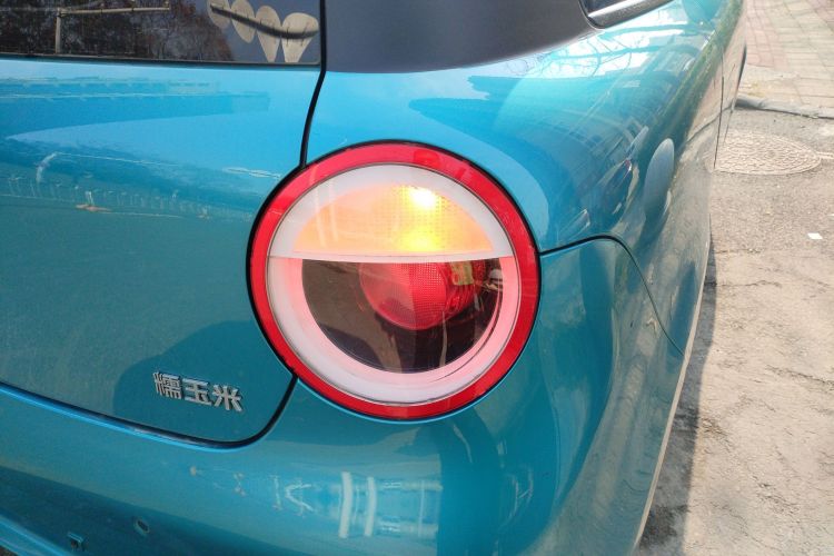 长安启源 长安Lumin 2022款 210km 香甜款车身外观6005