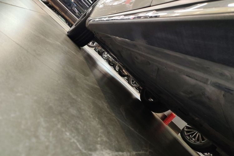 奔驰GLA 2019款 GLA 200 时尚型局部细节9002