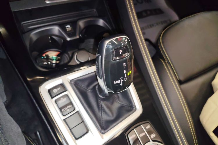 宝马1系 2023款 120i M运动曜熠版局部细节18