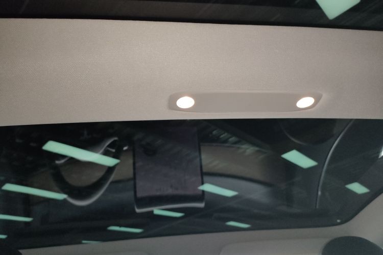 特斯拉 Model 3 2019款 标准续航后驱升级版局部细节22