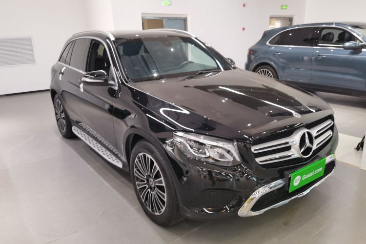 奔驰GLC 2018款 改款 GLC 200 4MATIC车身外观3