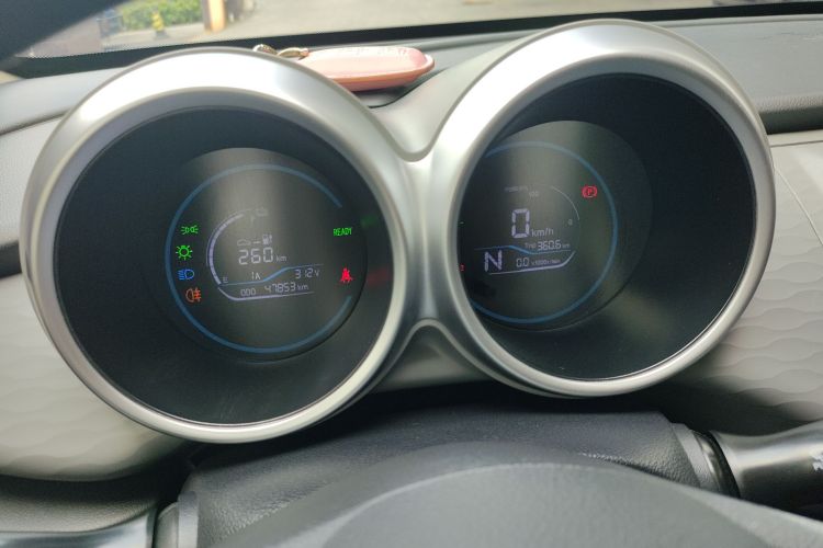 欧拉黑猫 2021款 301km 基础型中控内饰14