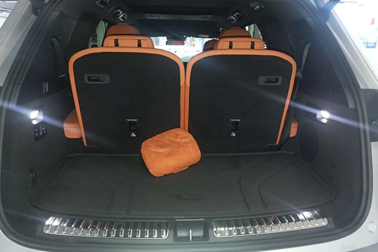 理想汽车 理想L8 2023款 Max局部细节23