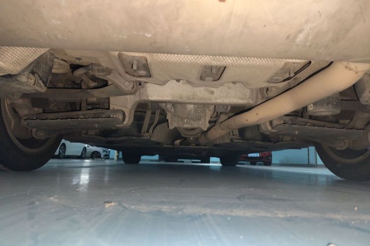 宝马5系 2018款 525Li M运动套装局部细节9009