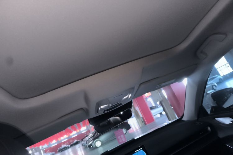 哈弗H6 2022款 第三代 1.5T DHT中控内饰22