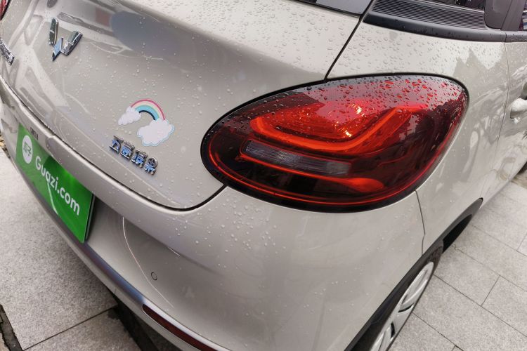 五菱汽车 五菱缤果 2024款 203km 轻享款车身外观6006