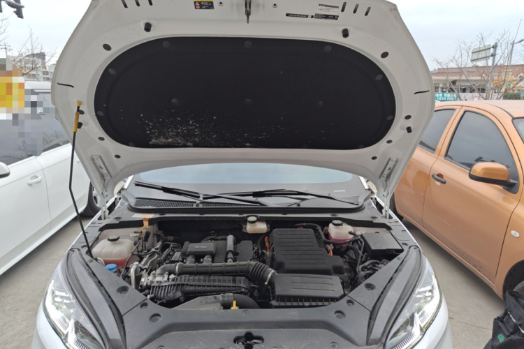 比亚迪 海豹06新能源 2024款 DM-i 80KM尊贵型机舱底盘24