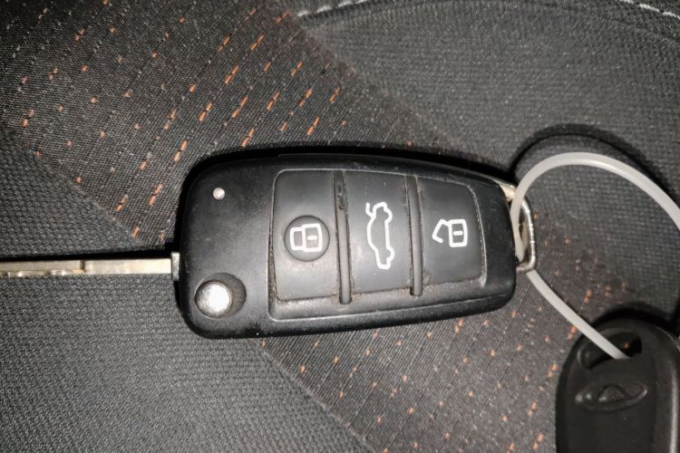 奇瑞 瑞虎3X 2018款 1.5L 自动舒适版中控内饰11