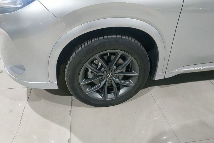 蓝电E5 2023款 1.5L DE-i 100KM畅享型 5座车身外观6007