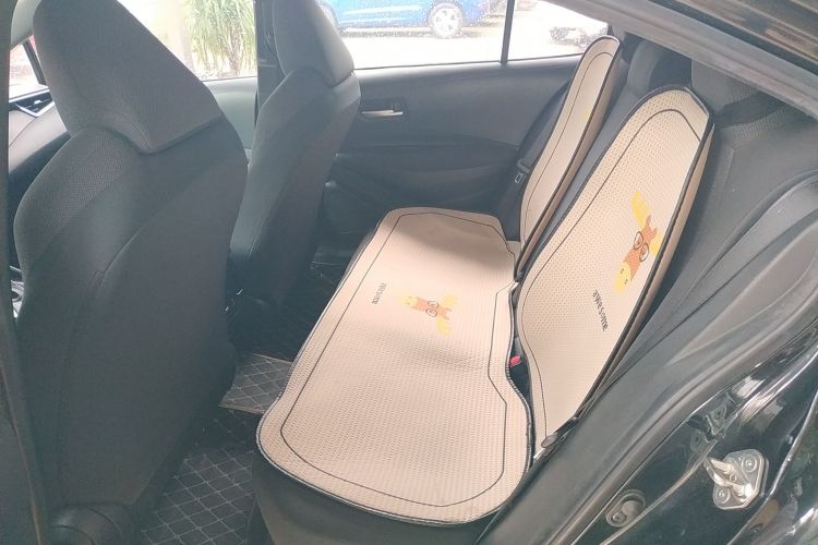 丰田 雷凌 2021款 双擎 1.8H E-CVT豪华版中控内饰7003