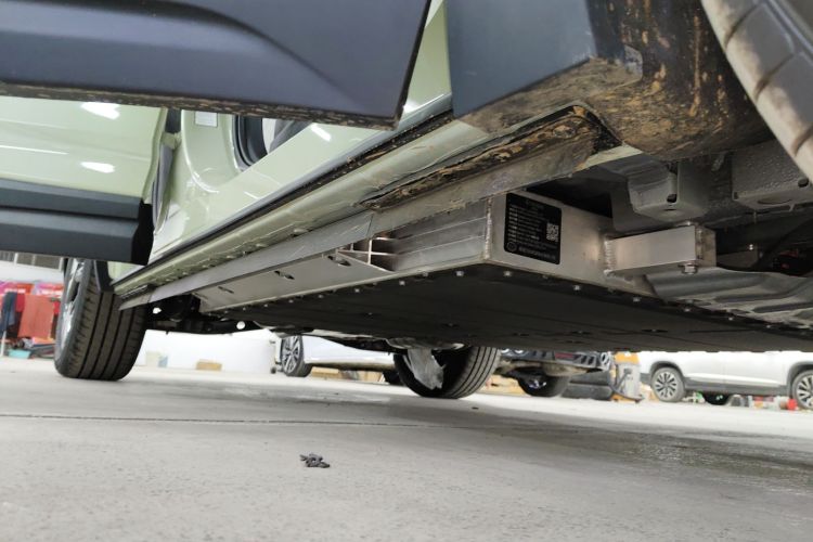 奔腾 悦意07 2025款 150km 心悦版局部细节9001