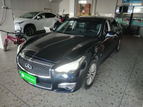 英菲尼迪Q70 2017款 Q70L 2.5L 悦享版
