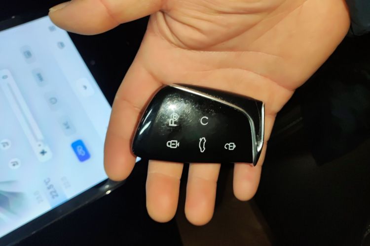 东风风神 皓瀚 2023款 DH-i 1.5T 尊贵版中控内饰11