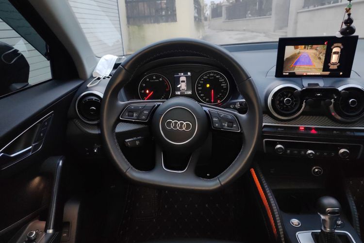 奥迪Q2L 2024款 35TFSI 时尚动感型中控内饰13