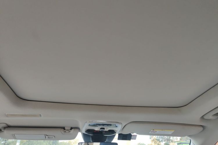 领克01 2017款 2.0T 两驱耀Pro版中控内饰22