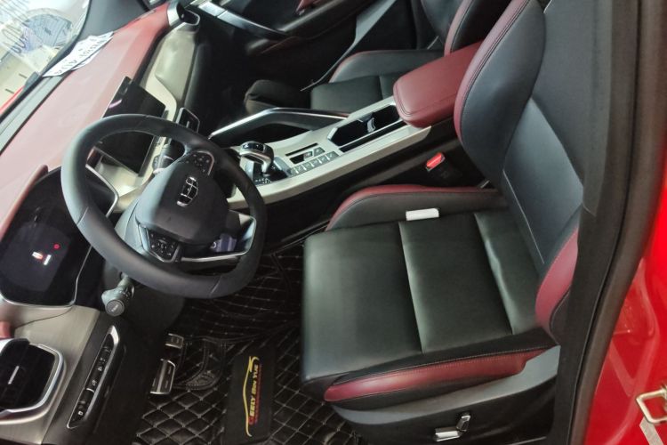 吉利汽车 缤越 2019款 运动款 260T DCT Battle 国V中控内饰19