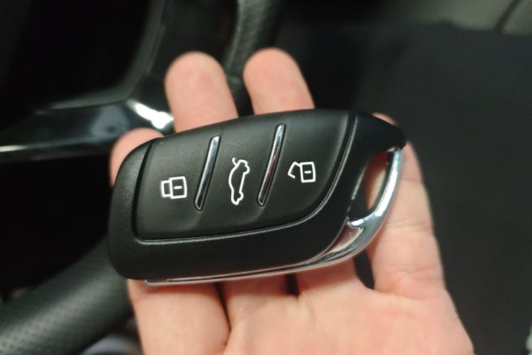 荣威i5 2026款 1.5L CVT豪华版中控内饰11