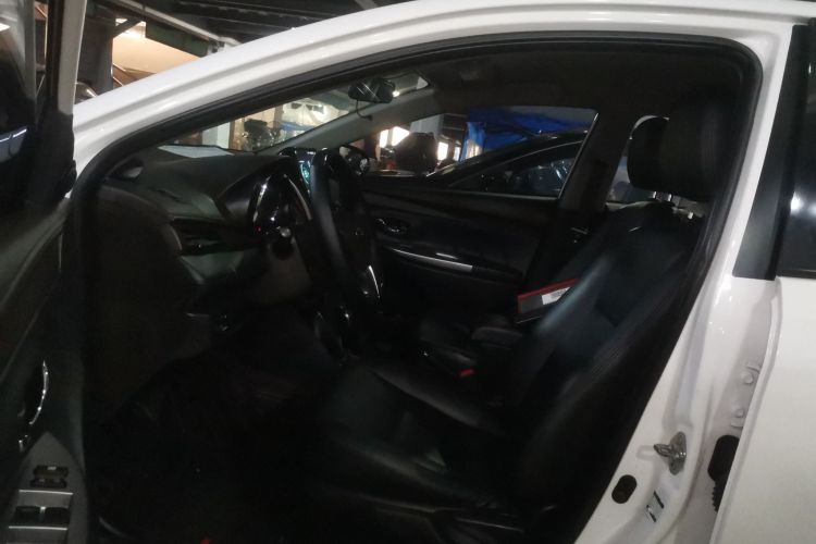 丰田 YARiS L 致炫 2015款 1.5E 自动魅动版中控内饰20