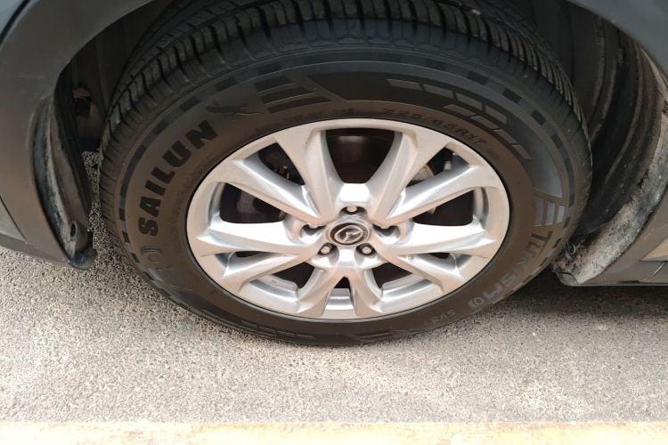 马自达CX-4 2018款 2.0L 自动两驱蓝天活力版 国V车身外观6007