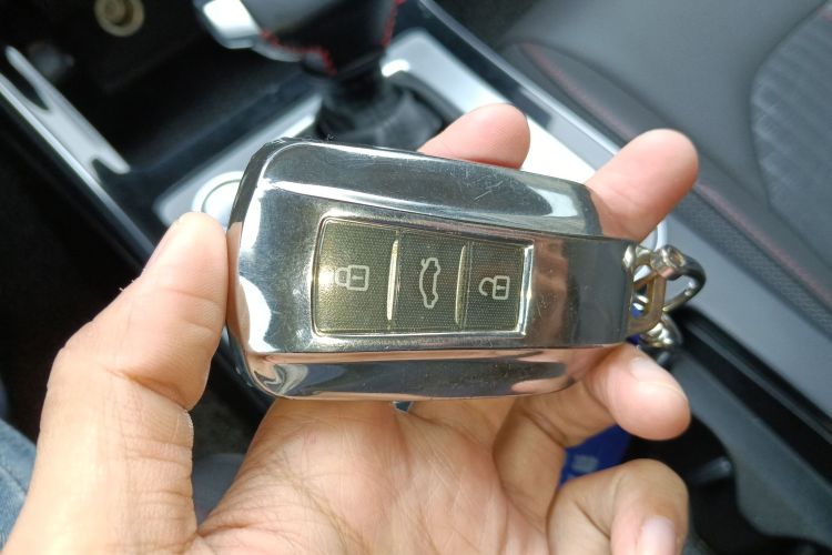 东风风神 奕炫 2020款 230T 自动炫目赛道版中控内饰11