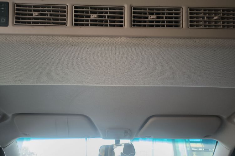 五菱汽车 五菱宏光 2018款 1.5L 经典款S标准型中控内饰22