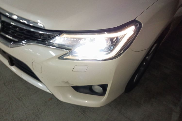 丰田 锐志 2013款 2.5S 菁锐版局部细节36