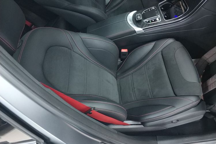 奔驰GLC AMG 2022款 AMG GLC 43 4MATIC中控内饰41