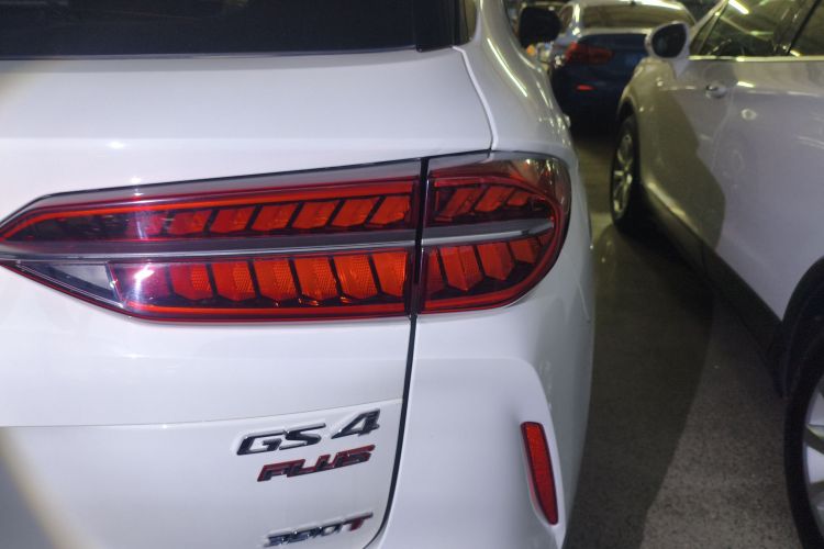 广汽传祺 传祺GS4 PLUS 2022款 390T 自动星系版车身外观6006