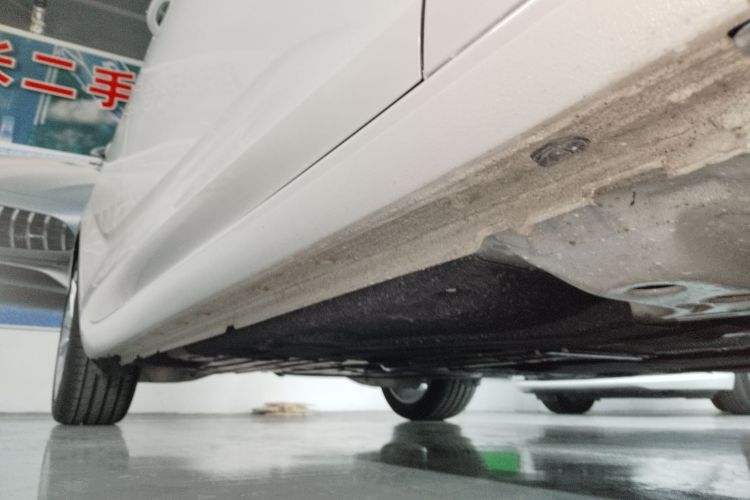 别克 君威 2024款 28T 纵享版局部细节9001