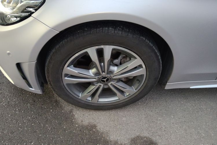 奔驰C级 2019款 C 180 L 时尚型运动版车身外观6007