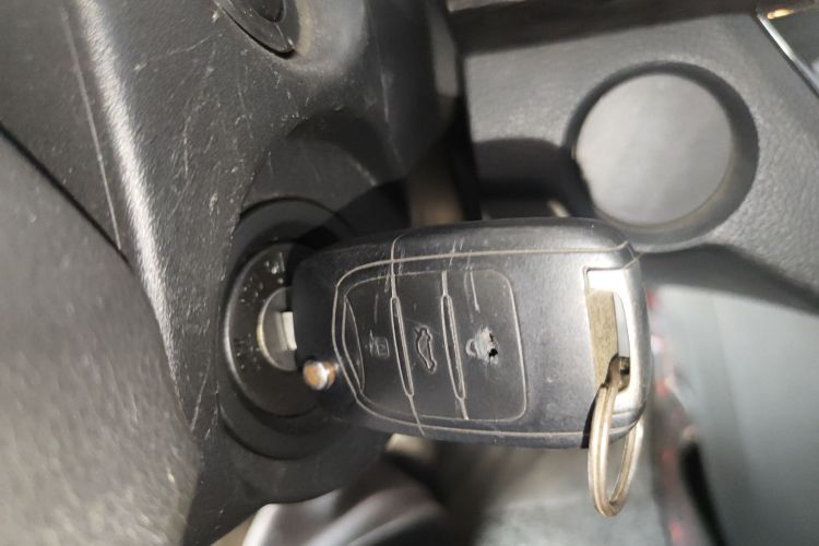 宝骏310 2016款 1.2L 手动豪华型中控内饰7001