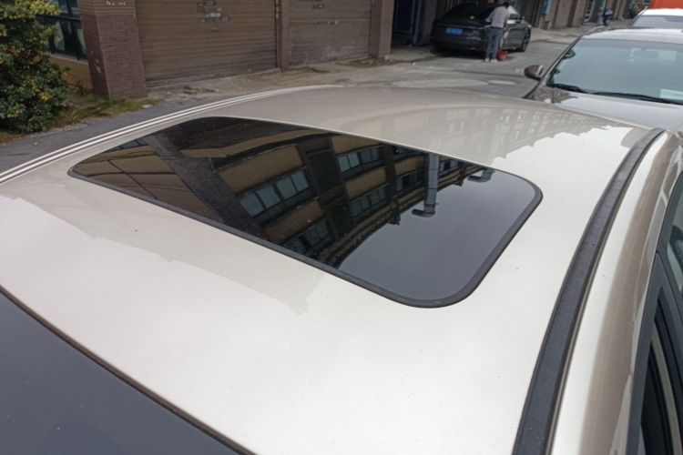 吉利汽车 帝豪 2019款 领军版 1.5L 手动向上亚运版 国VI局部细节57