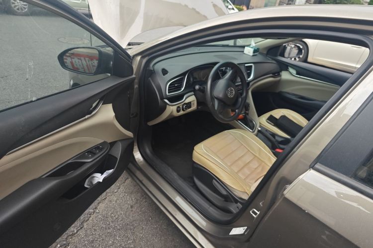 别克 英朗 2019款 15T 双离合进取型 国VI中控内饰7003