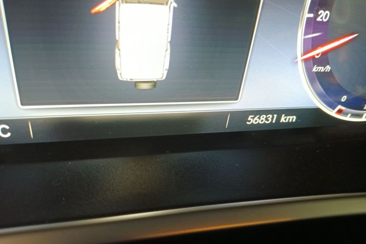 北京越野 北京BJ40 2019款 PLUS 2.3T 自动四驱尊享版 国VI中控内饰15