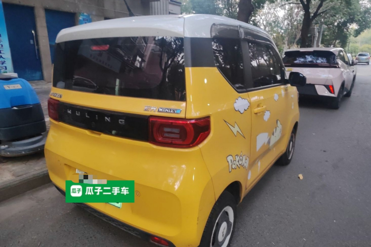 五菱汽车 宏光MINIEV 2021款 马卡龙时尚款 磷酸铁锂车身外观7
