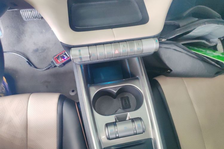 比亚迪 海豚 2023款 420km 时尚版中控内饰18