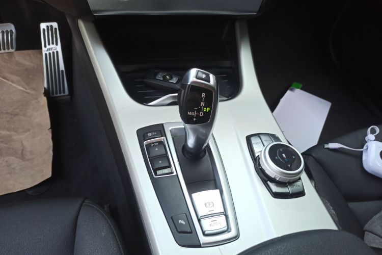 宝马X3(进口) 2016款 sDrive20i中控内饰18