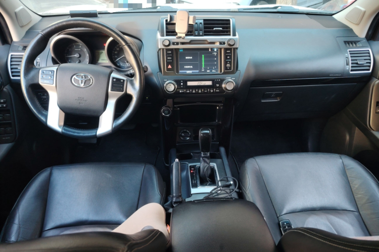 丰田 普拉多 2016款 2.7L 自动标准版中控内饰12
