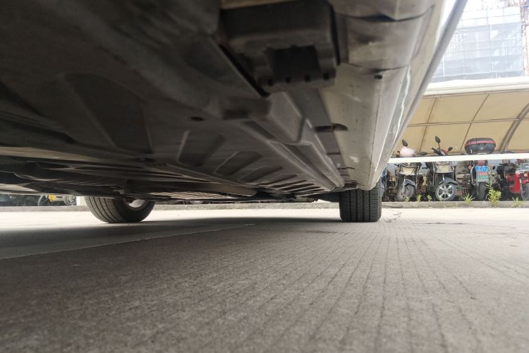 奔驰C级 2020款 C 260 L 运动版局部细节9002