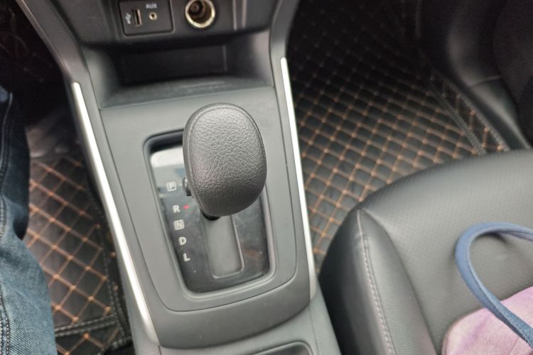 日产 轩逸 2021款 经典 1.6XE CVT专享版中控内饰18