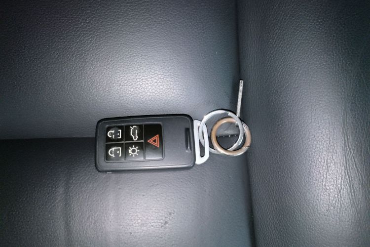 沃尔沃S60 2018款 S60L T3 智进版中控内饰7001