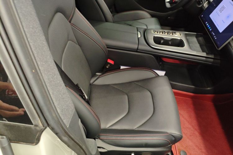 小米汽车 小米SU7 2024款 后驱超长续航高阶智驾Pro版局部细节41