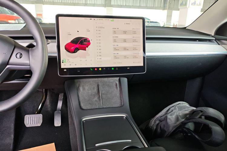 特斯拉 Model Y 2024款 后轮驱动版中控内饰16