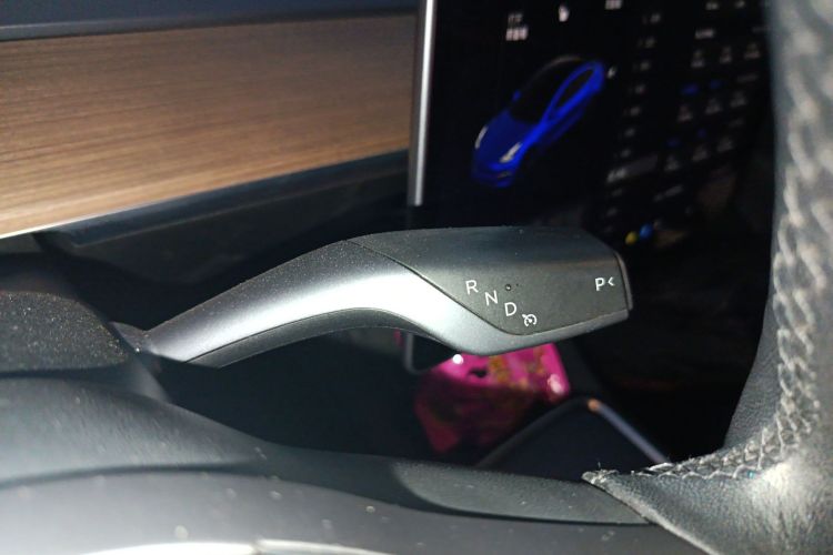 特斯拉 Model 3 2021款 标准续航后驱升级版局部细节18